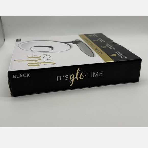 Black Foldable LED Mirror | GLO Tech - Picture 7 of 8